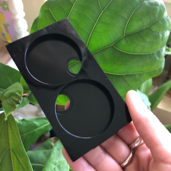 MAC Pro palette large x2 insert - Picture 2 of 3